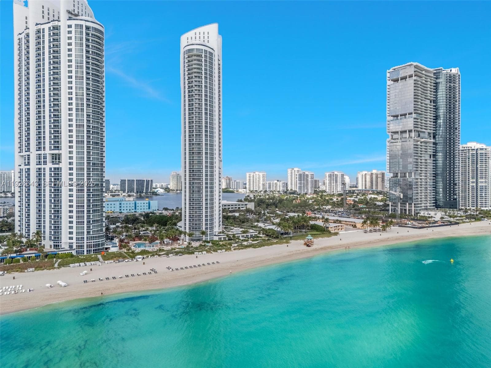 18201 Collins Ave 3907 photo 1