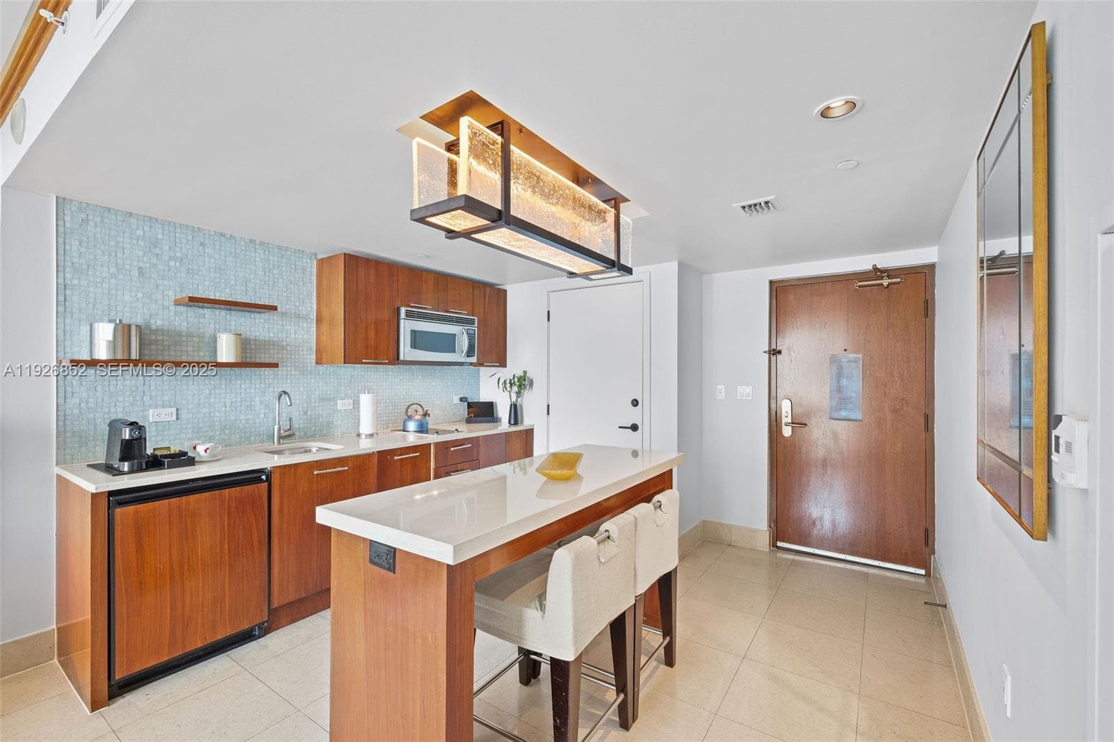 6801 Collins Ave 614 (legal 609) photo 3