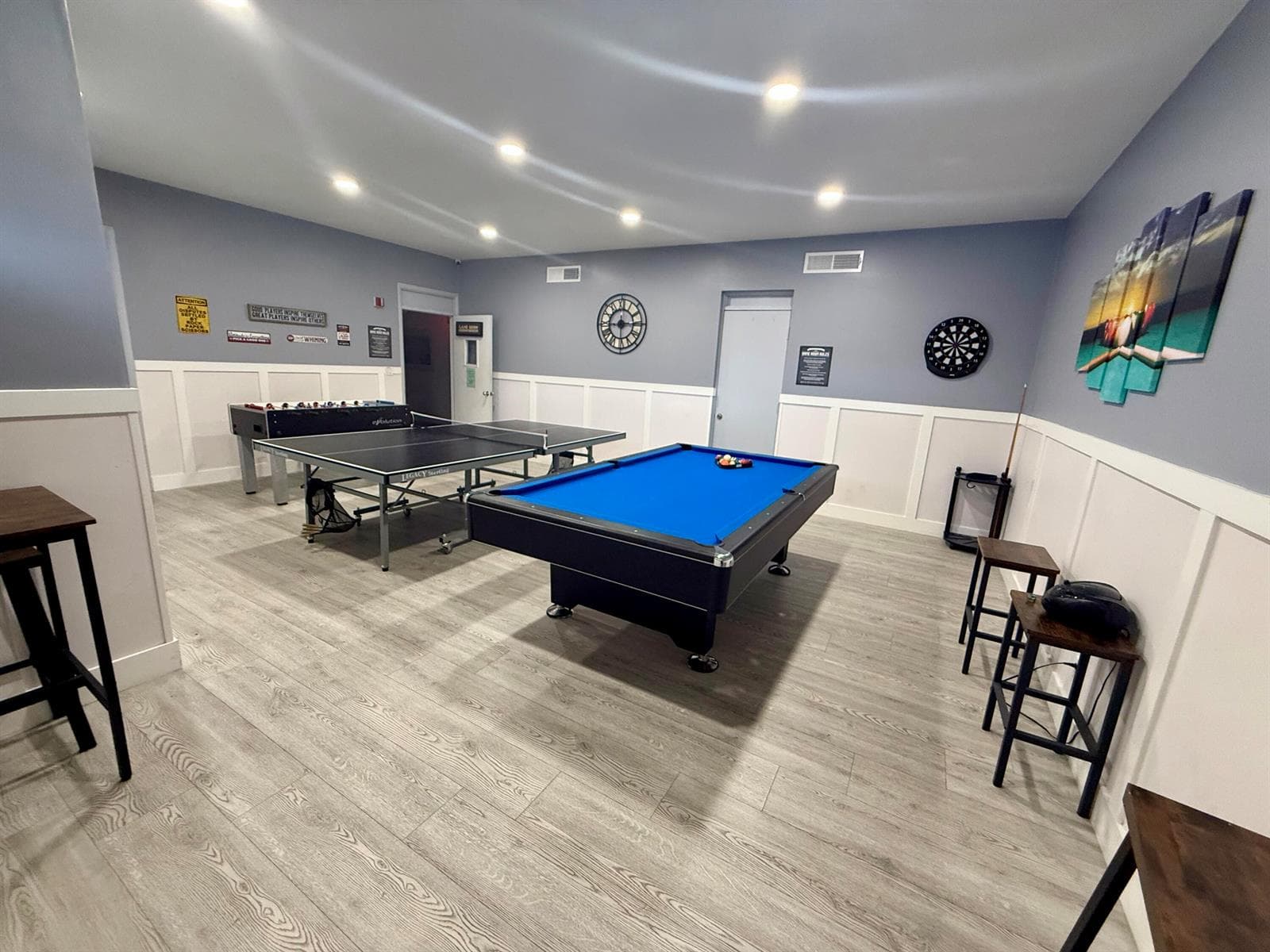 2202 S Cypress Bend Drive 101 photo 17