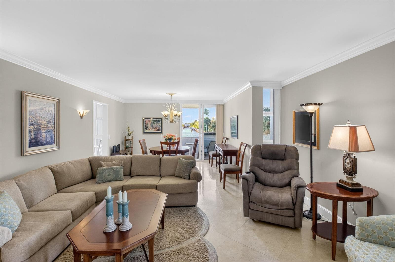2200 S Ocean Boulevard 202 photo 6