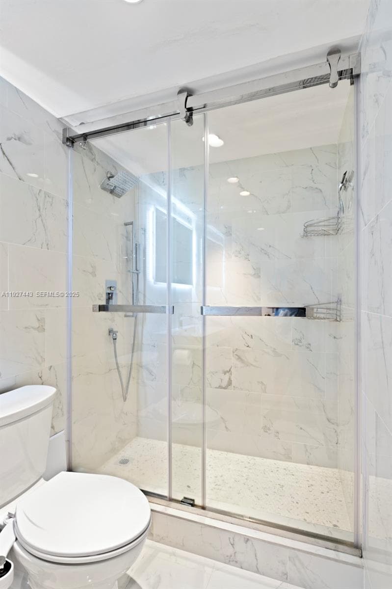 3140 S Ocean Dr 511 photo 22