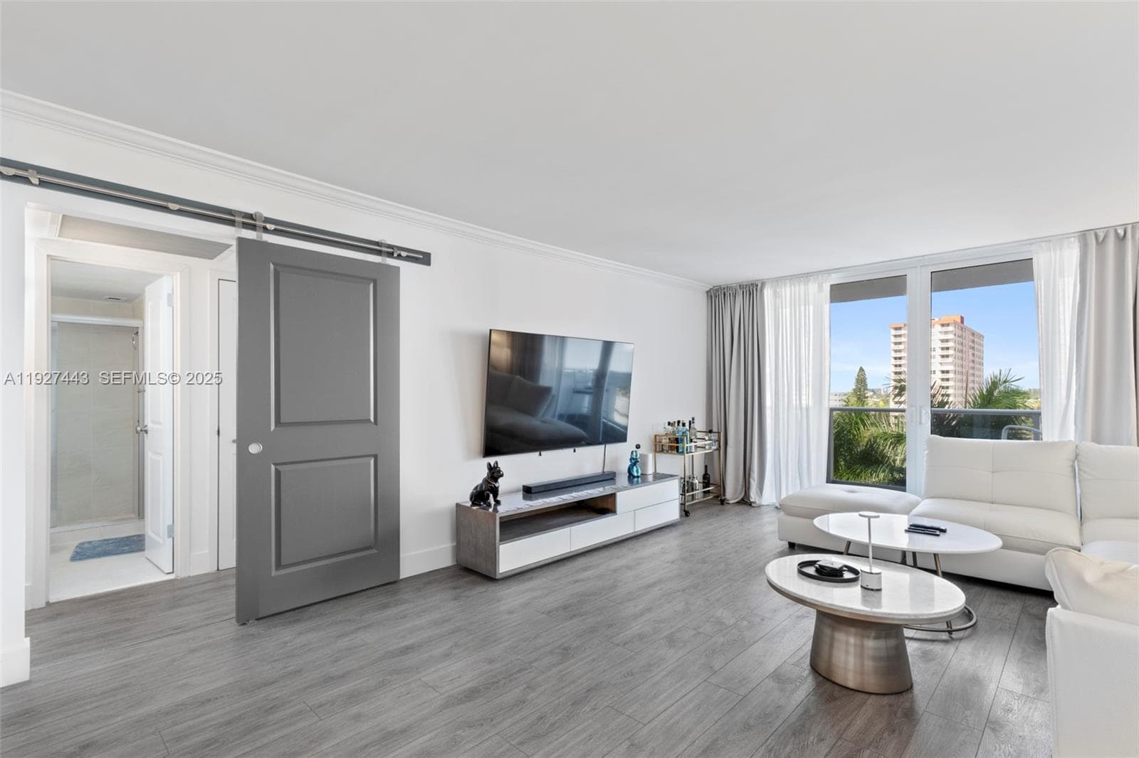 3140 S Ocean Dr 511 photo 9