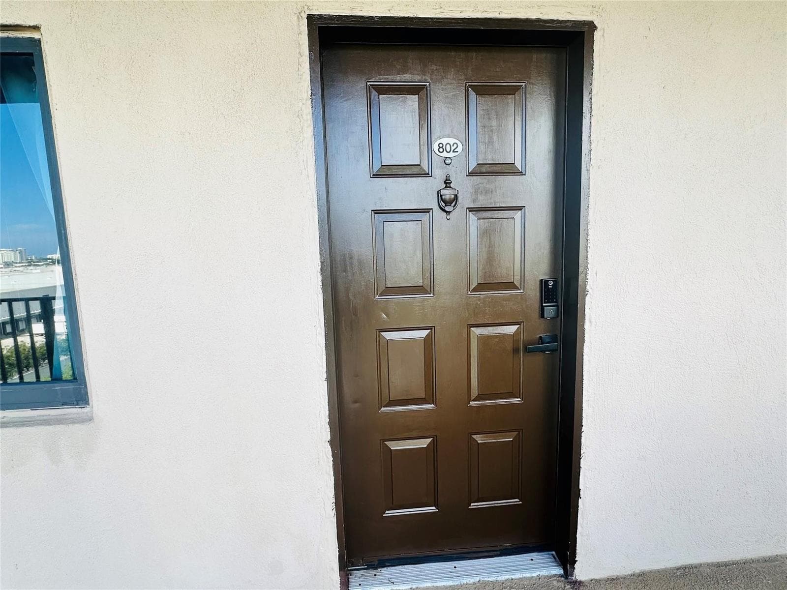 2200 S Cypress Bend Drive 802 photo 21