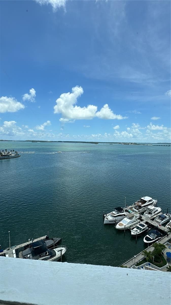 905 Brickell Bay Dr 1530 A-B photo 2