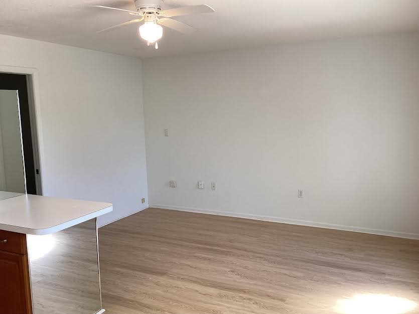 1200 Colonnades Drive 202 photo 22