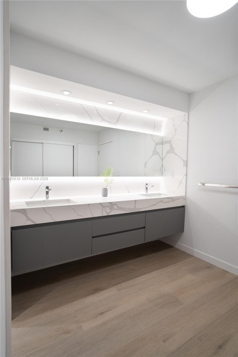 20505 Country Club Dr 231 photo 14