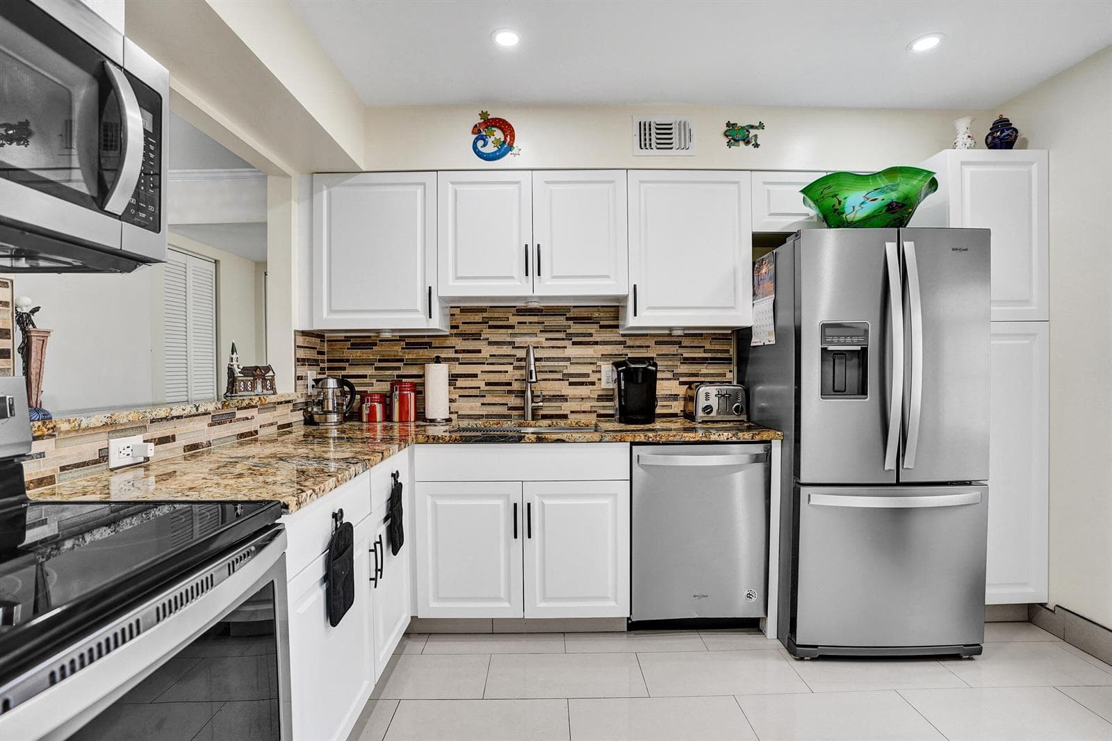 140 Lake Meryl Drive 140 photo 6