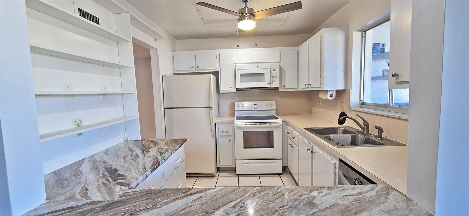 2601 Boundbrook Boulevard 206 photo 6