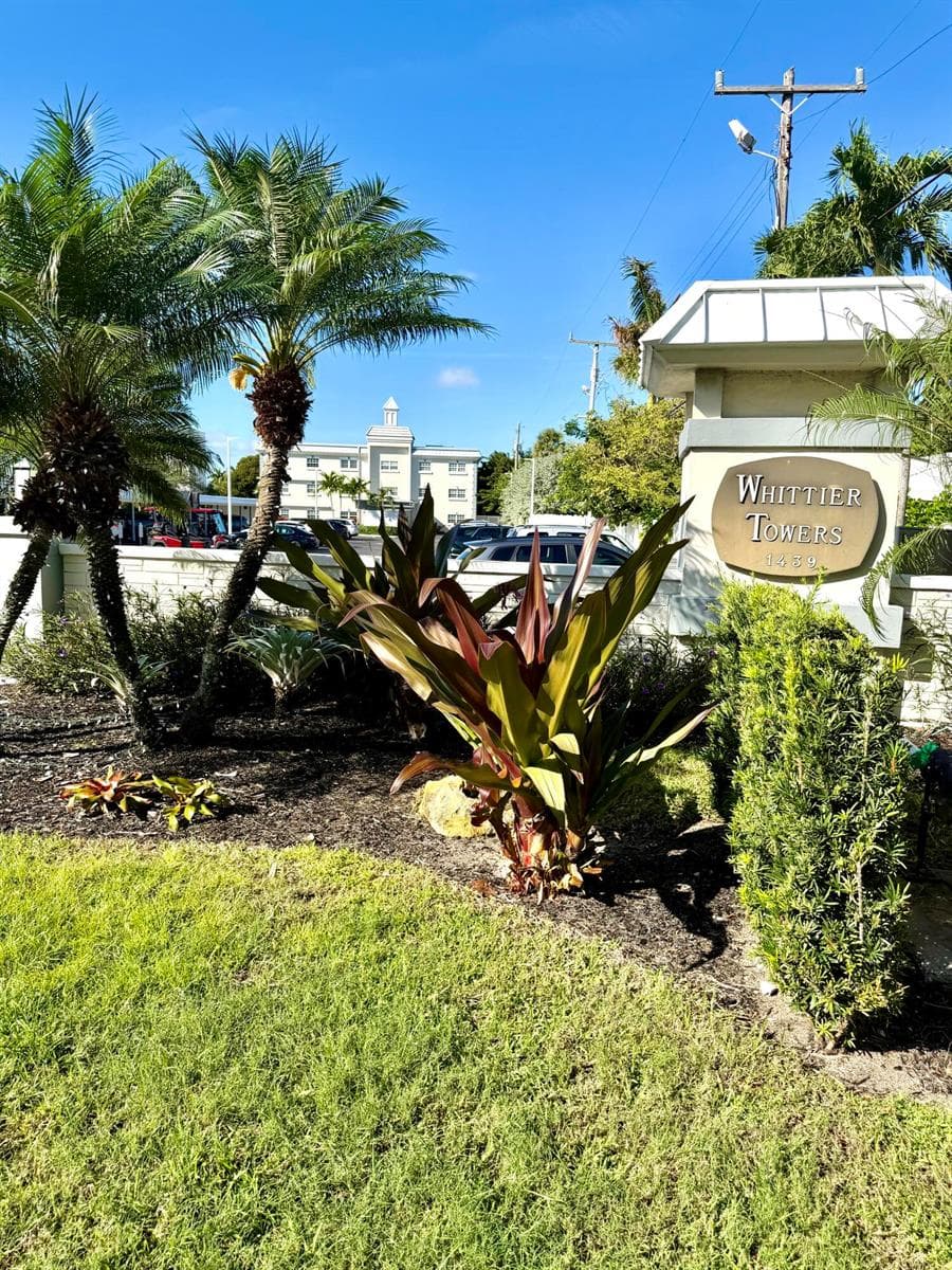 1439 S Ocean Boulevard 303 photo 2
