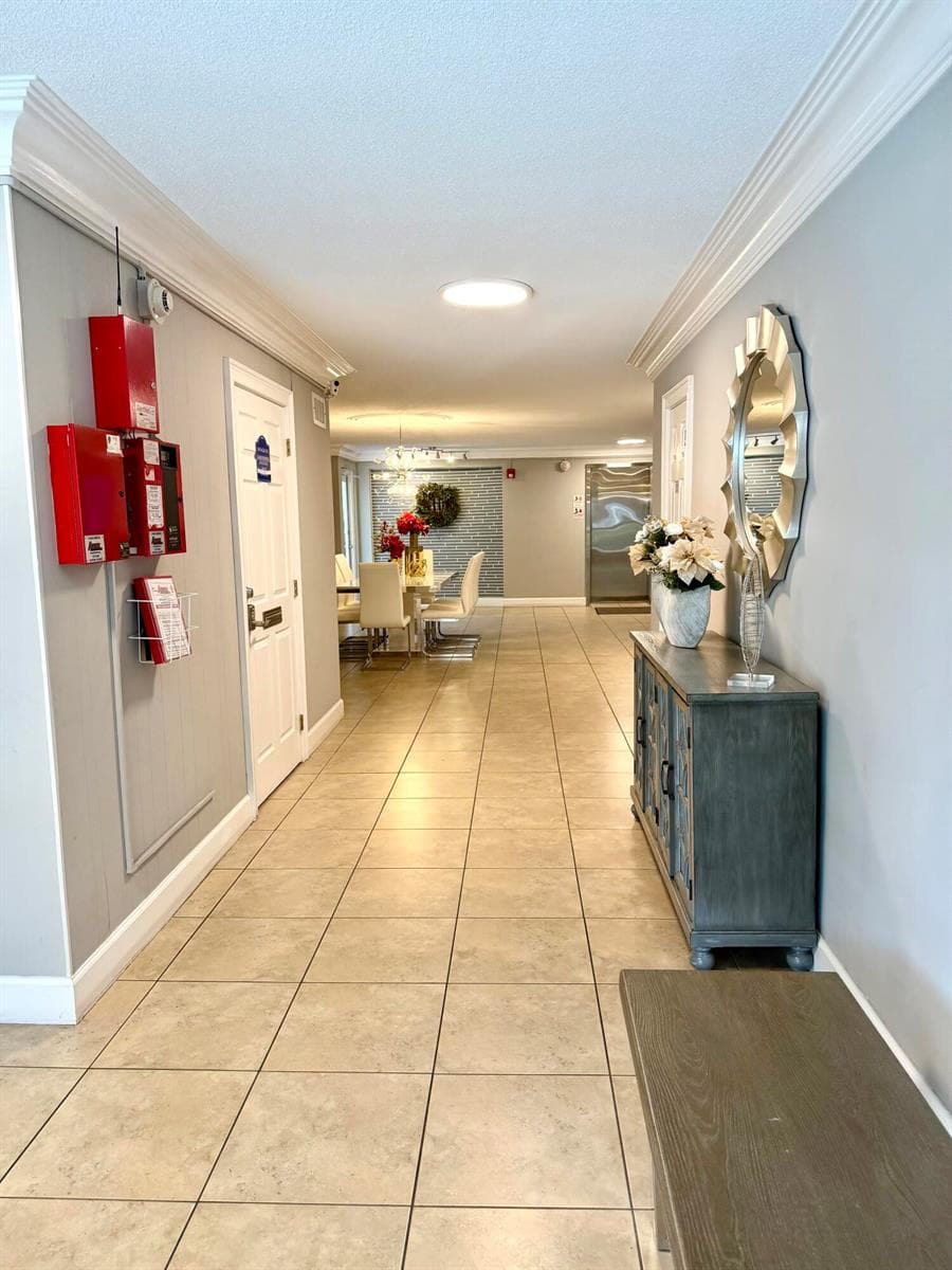 1439 S Ocean Boulevard 303 photo 14