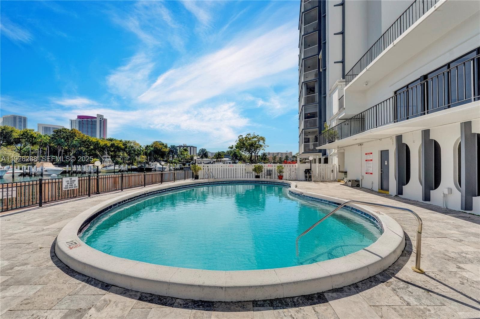 200 Diplomat Pkwy 729 photo 23