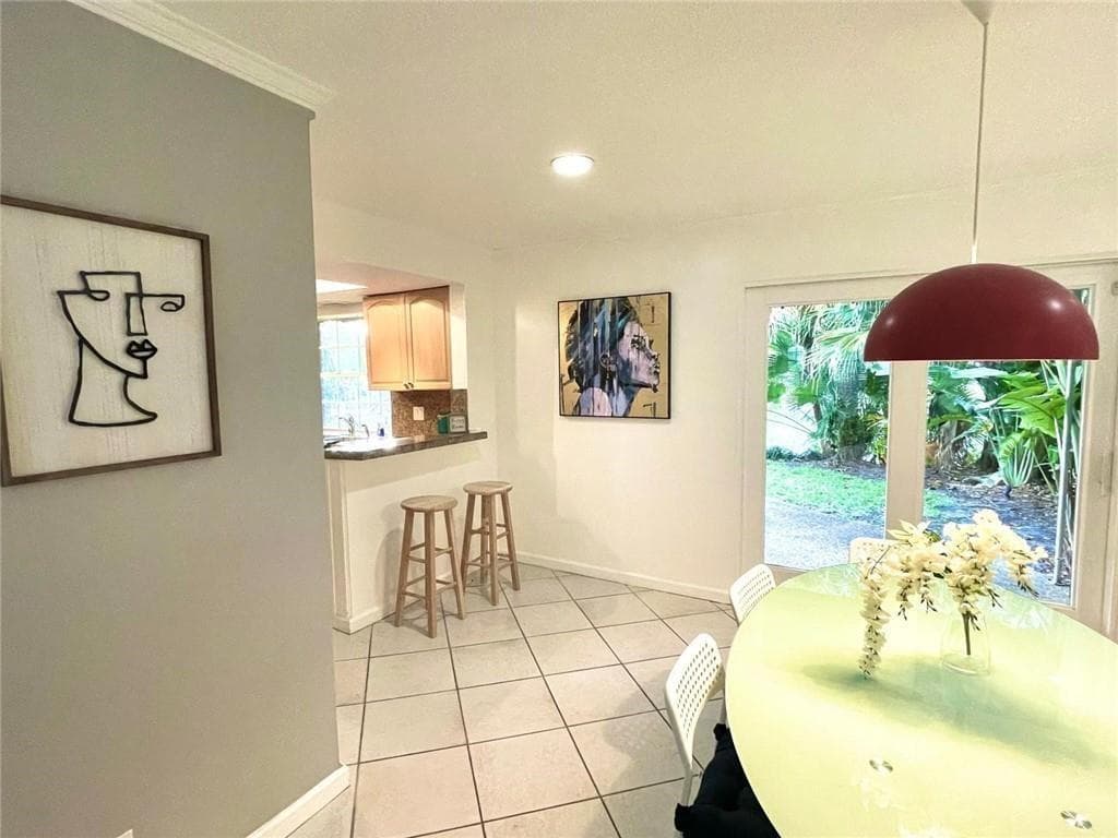 619 Kensington Place photo 11