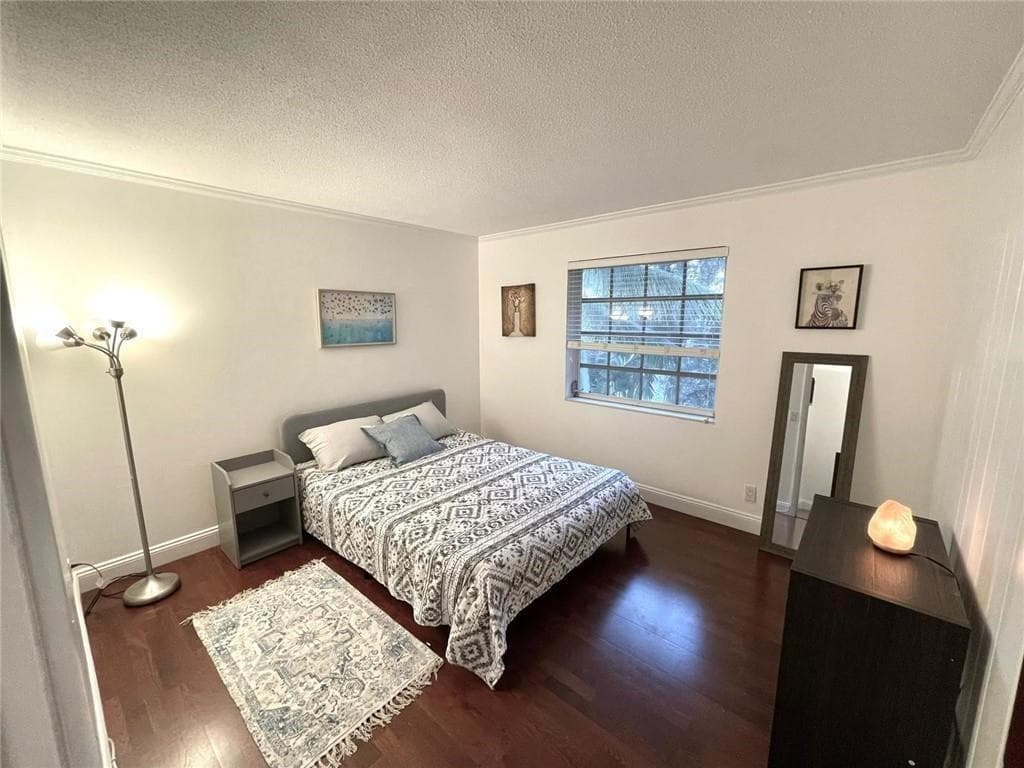 619 Kensington Place photo 8