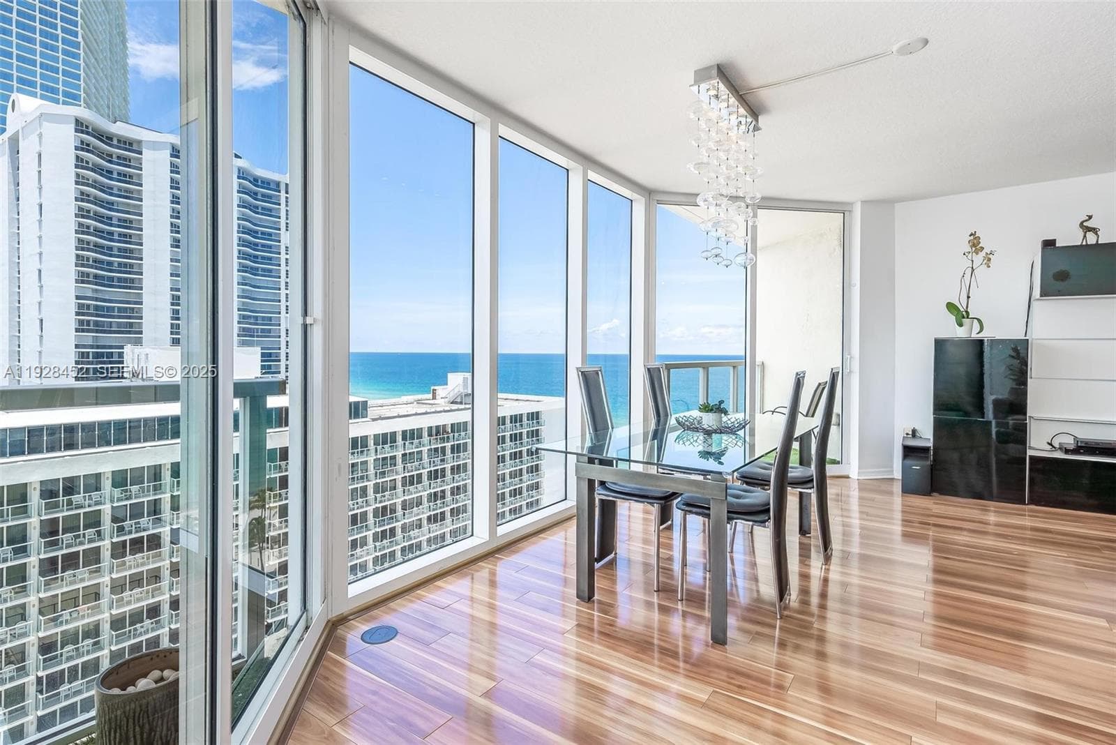 16699 Collins Ave 1507 photo 2