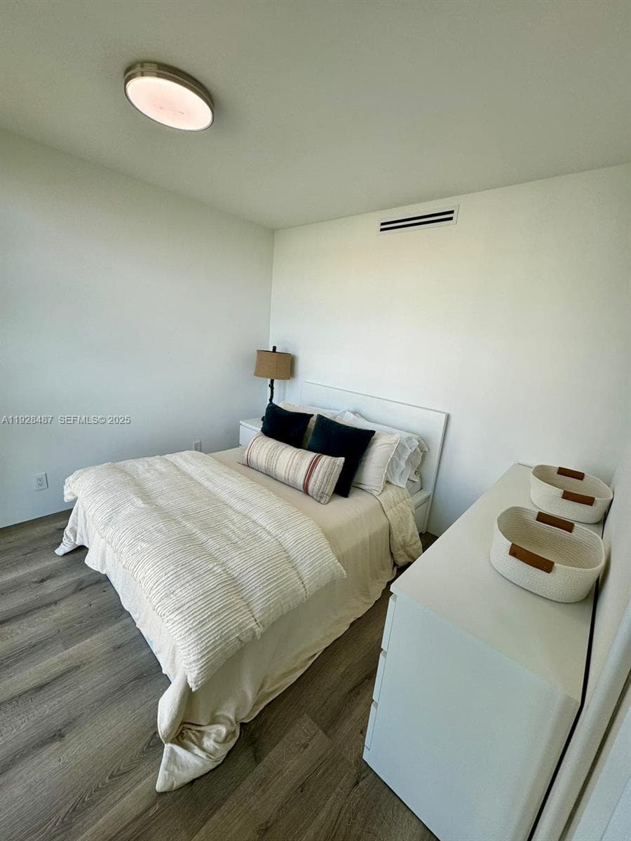 1121 Crandon Blvd E1001 photo 11