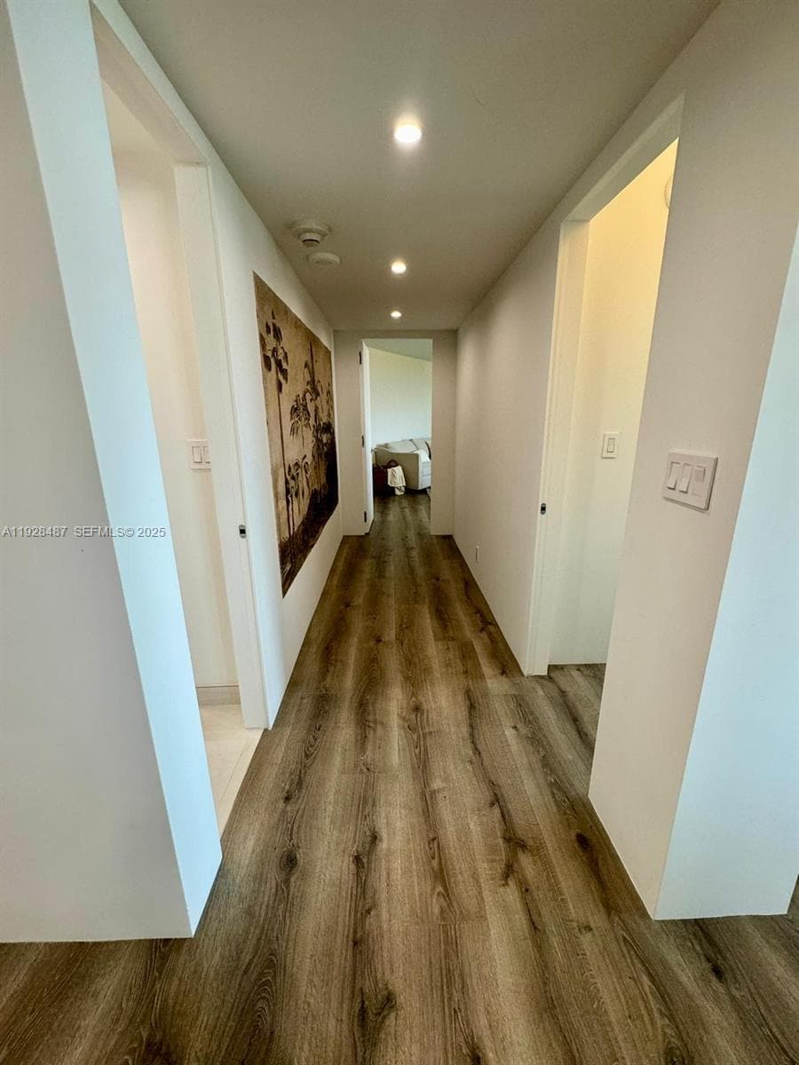 1121 Crandon Blvd E1001 photo 8
