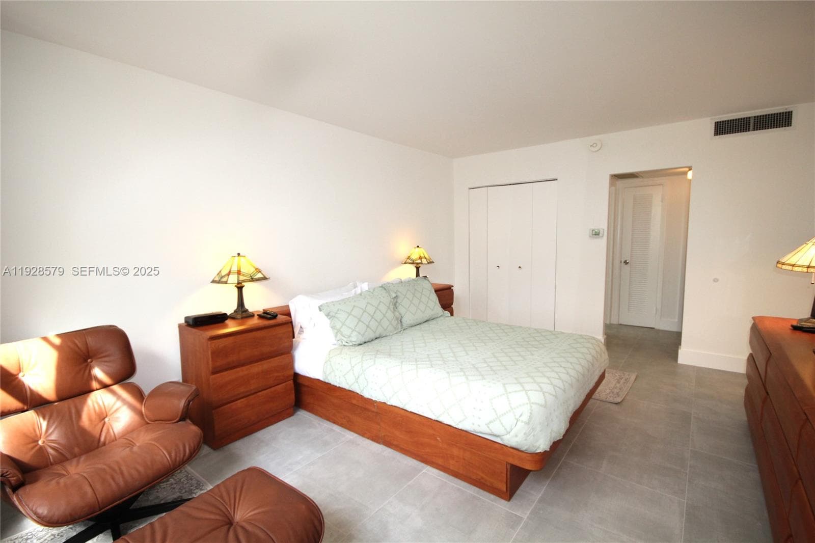 408 photo 25