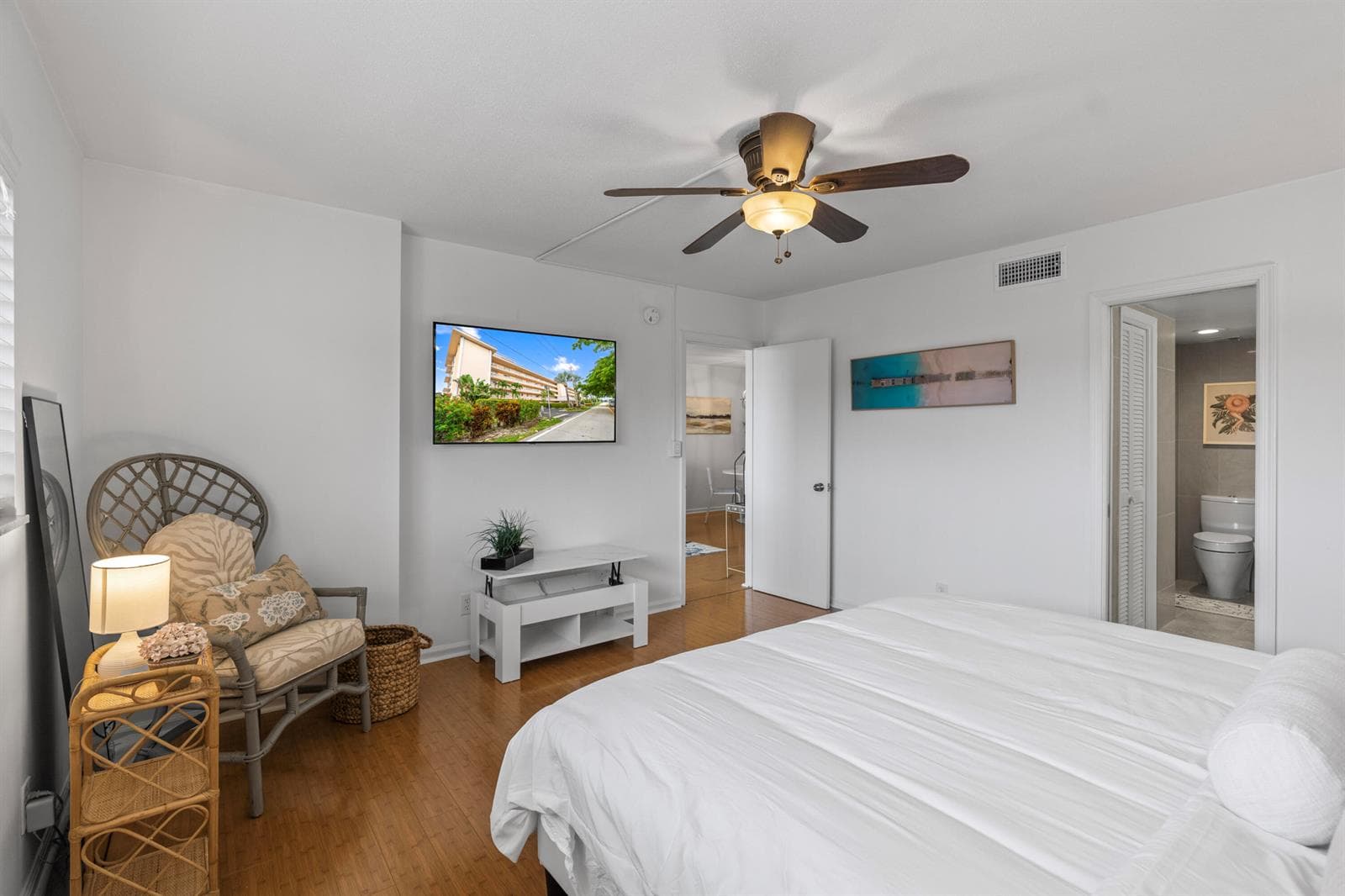 750 NE Spanish River Boulevard 2040 photo 9