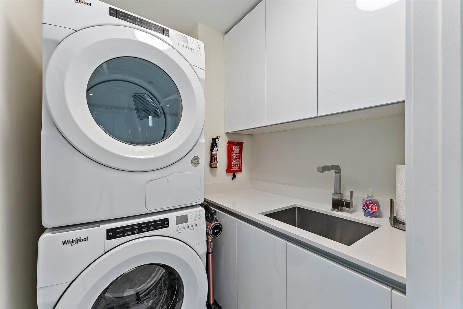 3100 N Ocean Drive 1501 photo 17