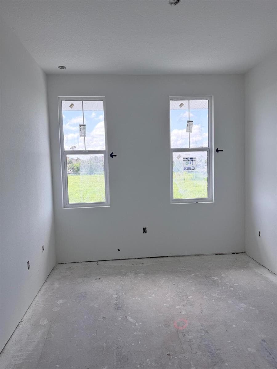 155 Kings Lane photo 13