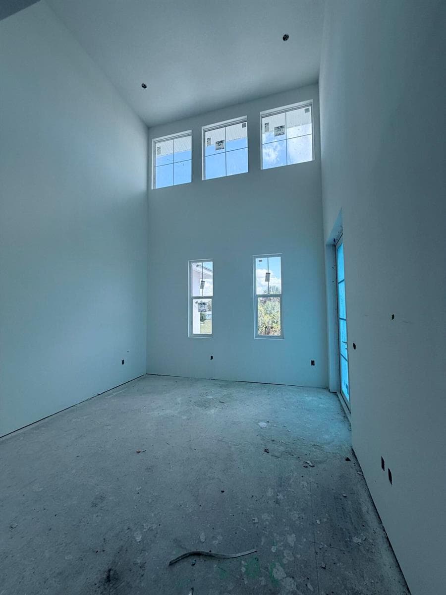 155 Kings Lane photo 7
