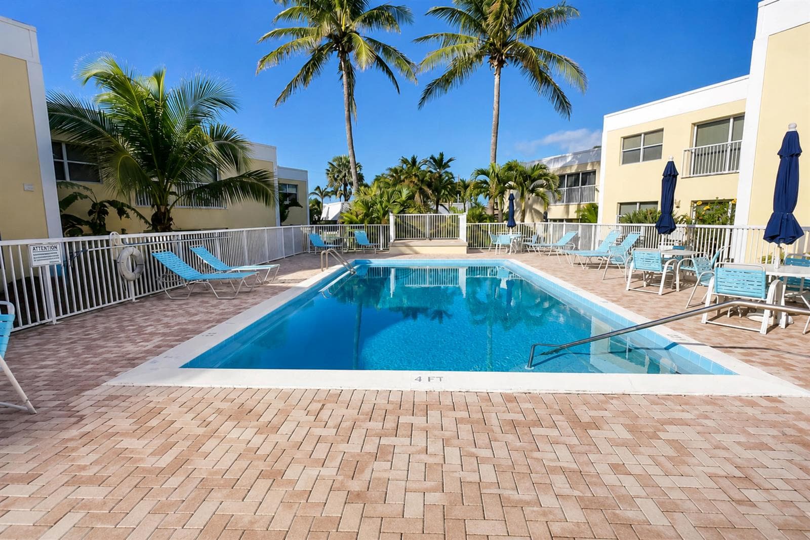 3541 NE Ocean Boulevard NE 15 photo 8
