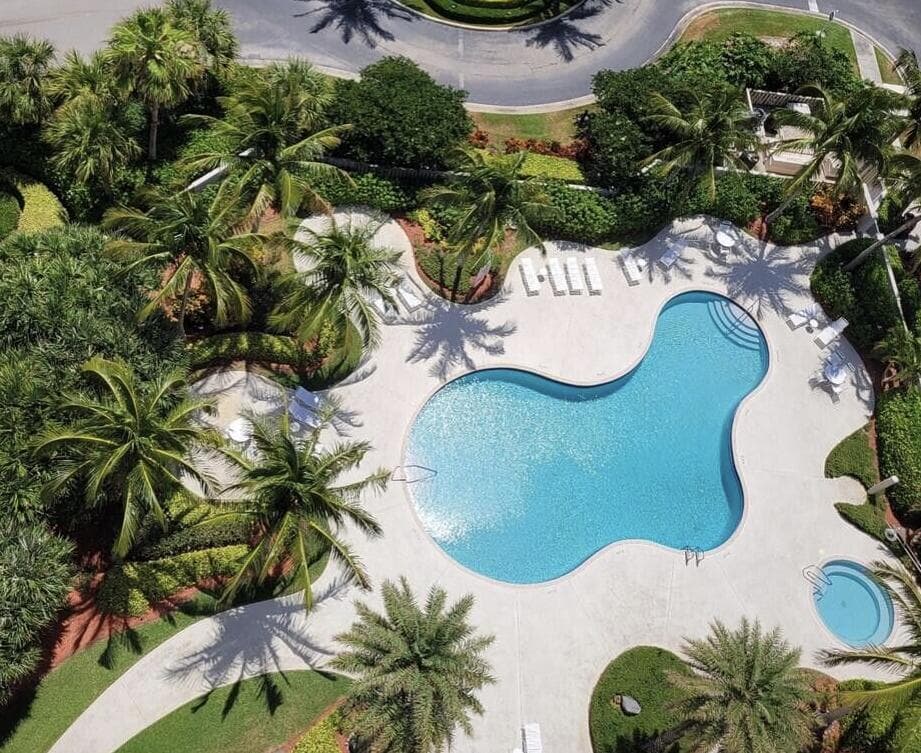 5049 N Highway A1a 1804 photo 2