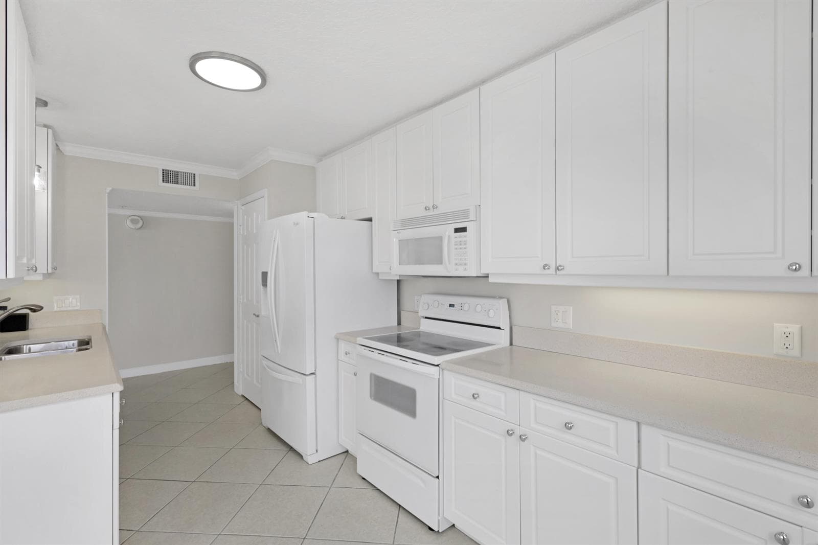 5049 N Highway A1a 1804 photo 9