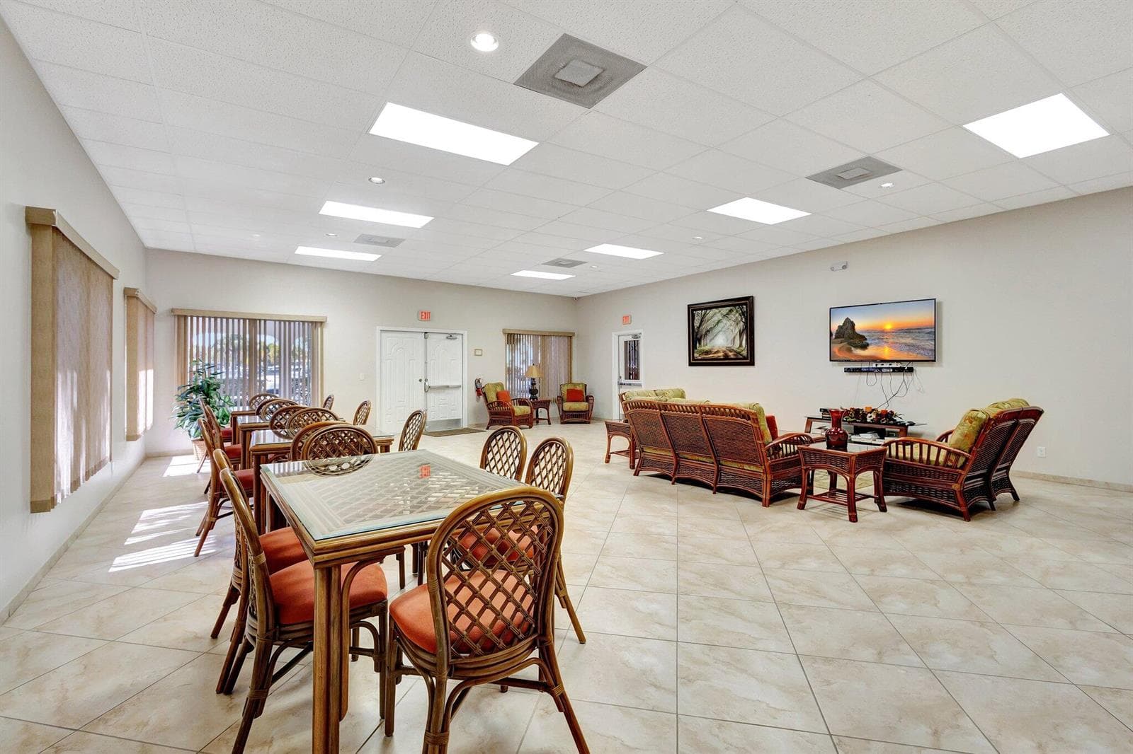 105 Paradise Harbour Boulevard 307 photo 22