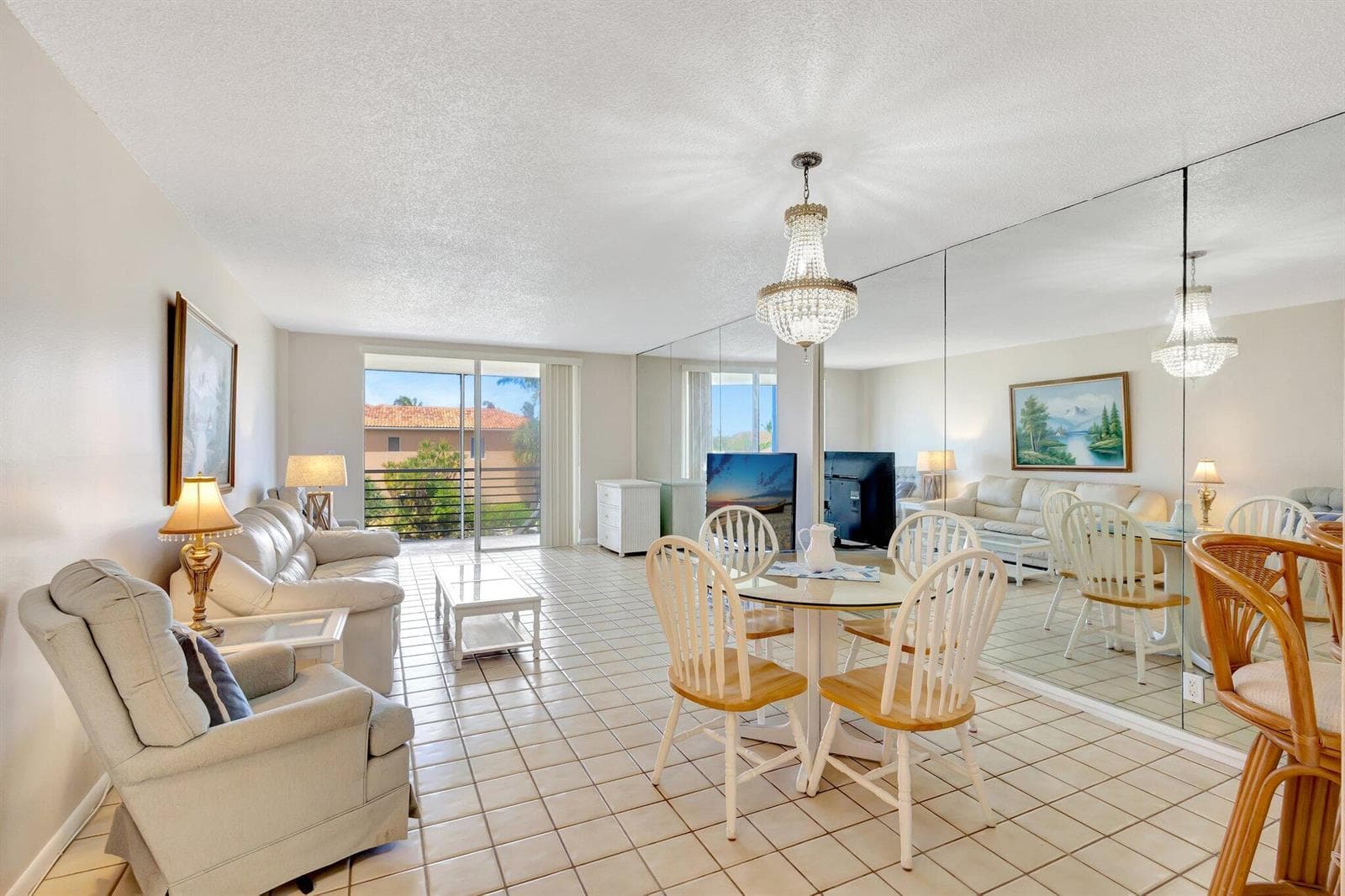 105 Paradise Harbour Boulevard 307 photo 7