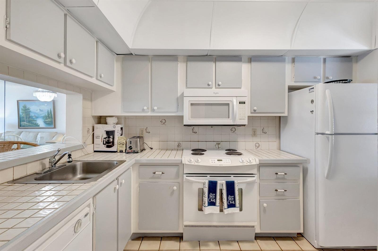 105 Paradise Harbour Boulevard 307 photo 9