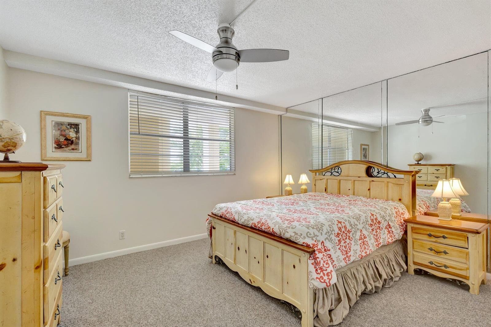 105 Paradise Harbour Boulevard 307 photo 14