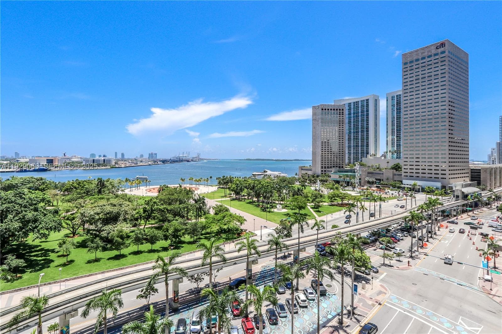 50 Biscayne Blvd 503 photo 12