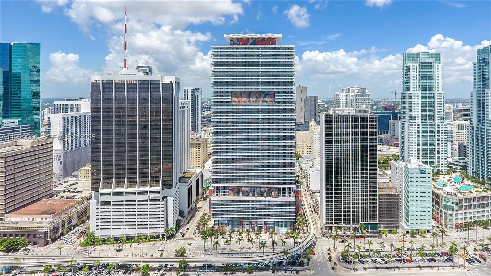 50 Biscayne Blvd 503 photo 1
