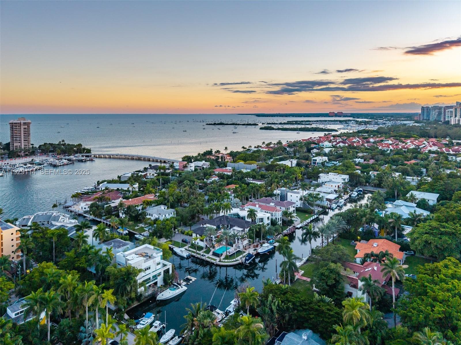 1815 Fairhaven Pl photo 8