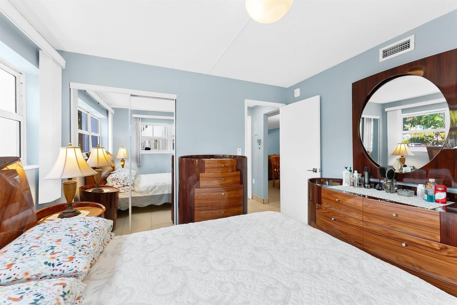 3131 S Ocean Drive 114 photo 13