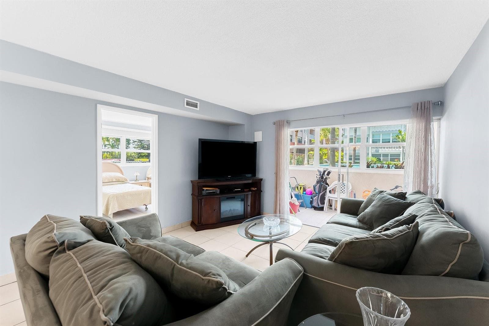 3131 S Ocean Drive 114 photo 5
