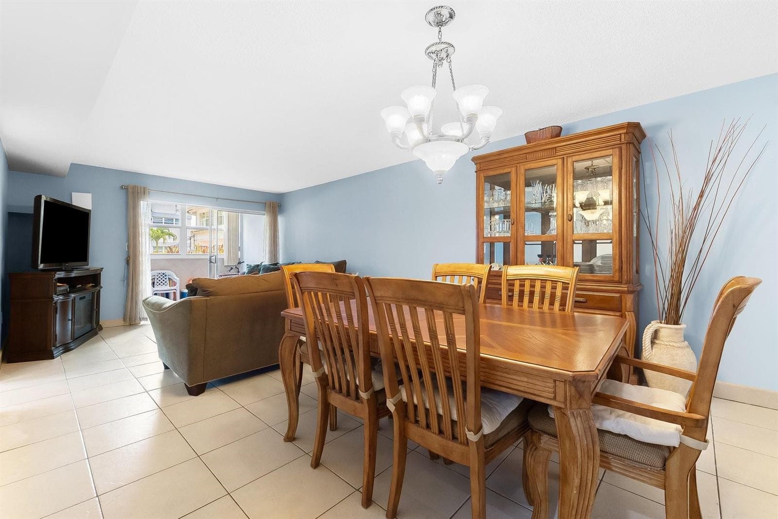 3131 S Ocean Drive 114 photo 4