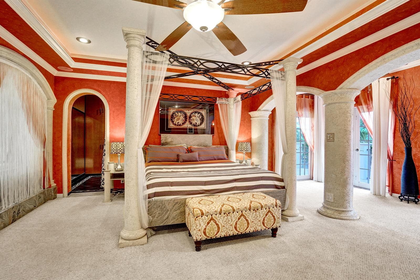 600 Circle Drive photo 18