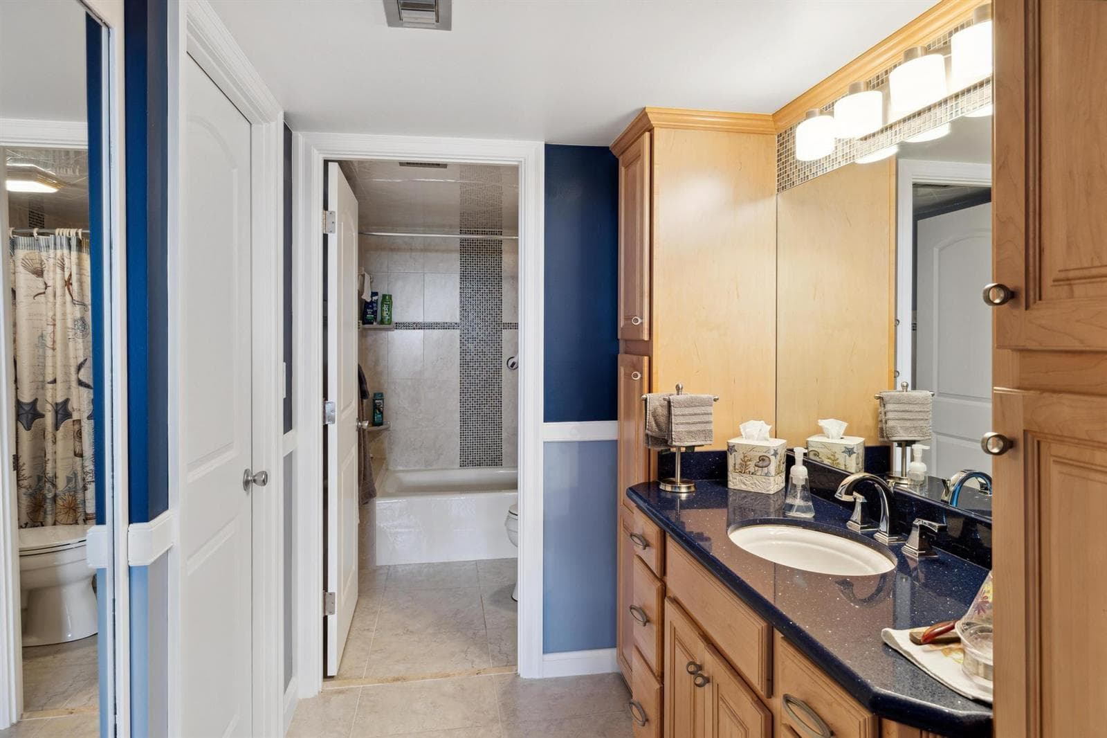 3200 Port Royale Drive 1208 photo 14