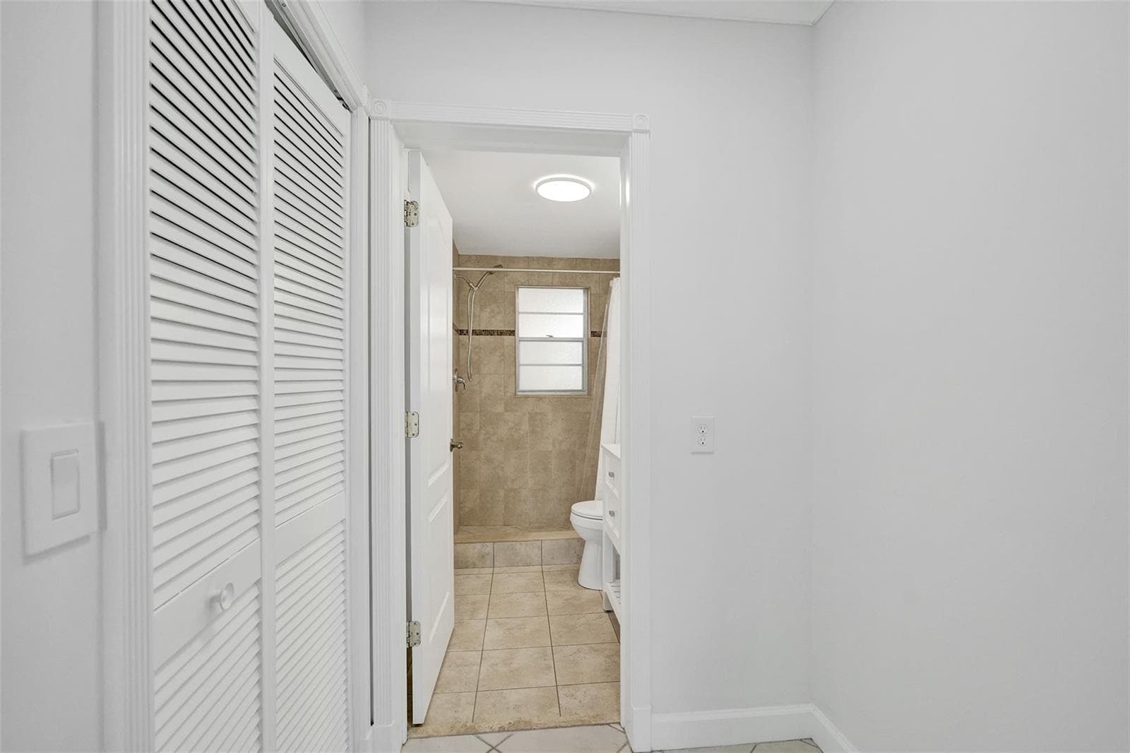 2201 SE 9th Street 106 photo 24