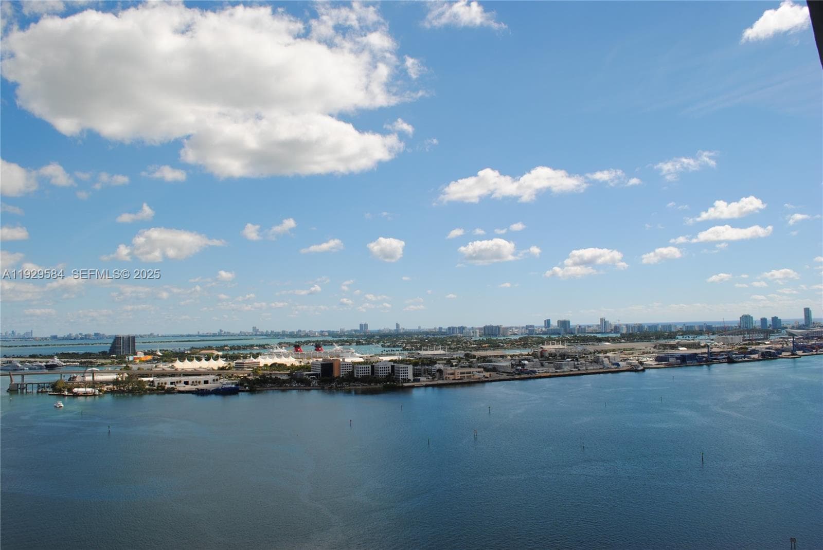 900 Brickell Key Blvd 1602 photo 12