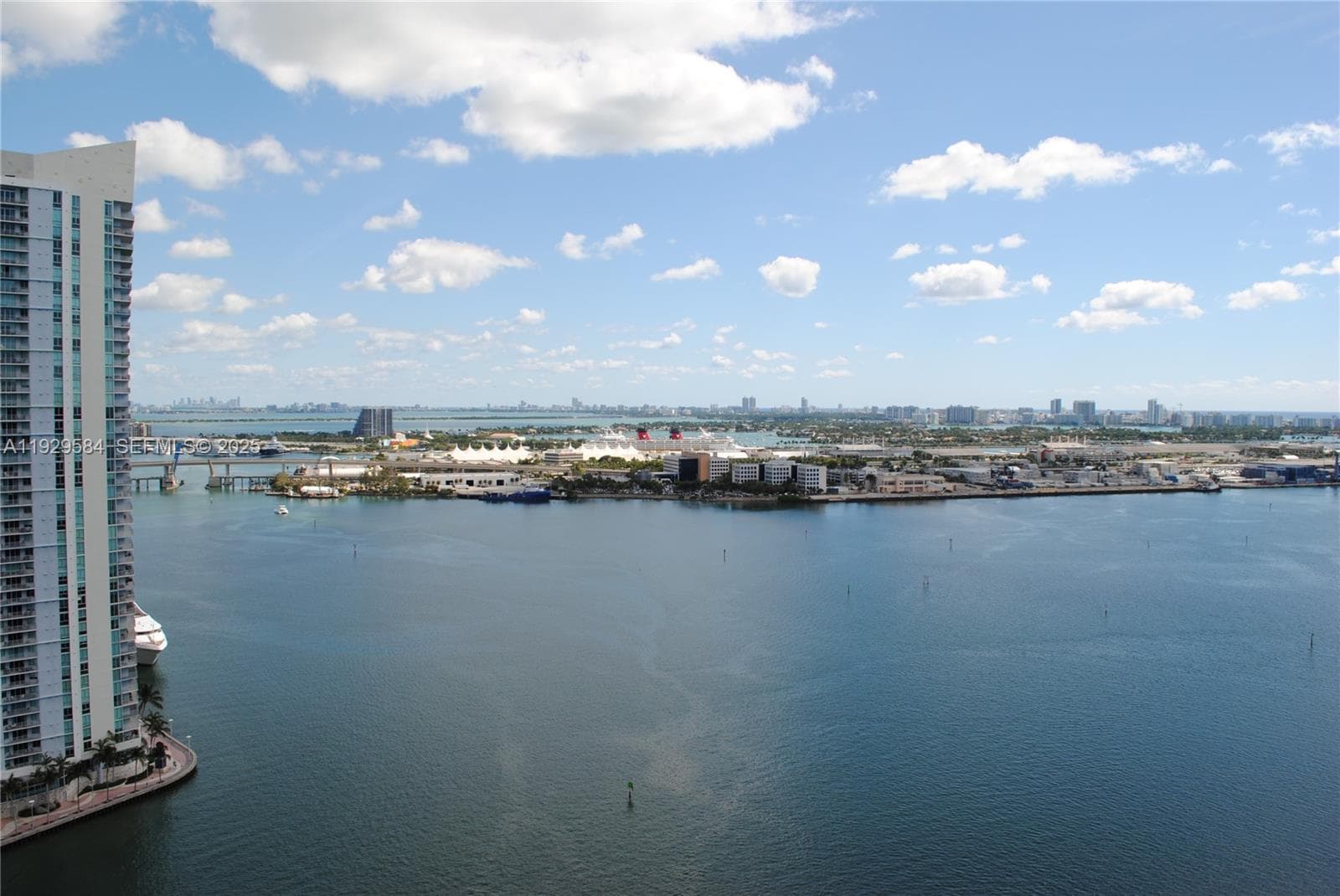 900 Brickell Key Blvd 1602 photo 10