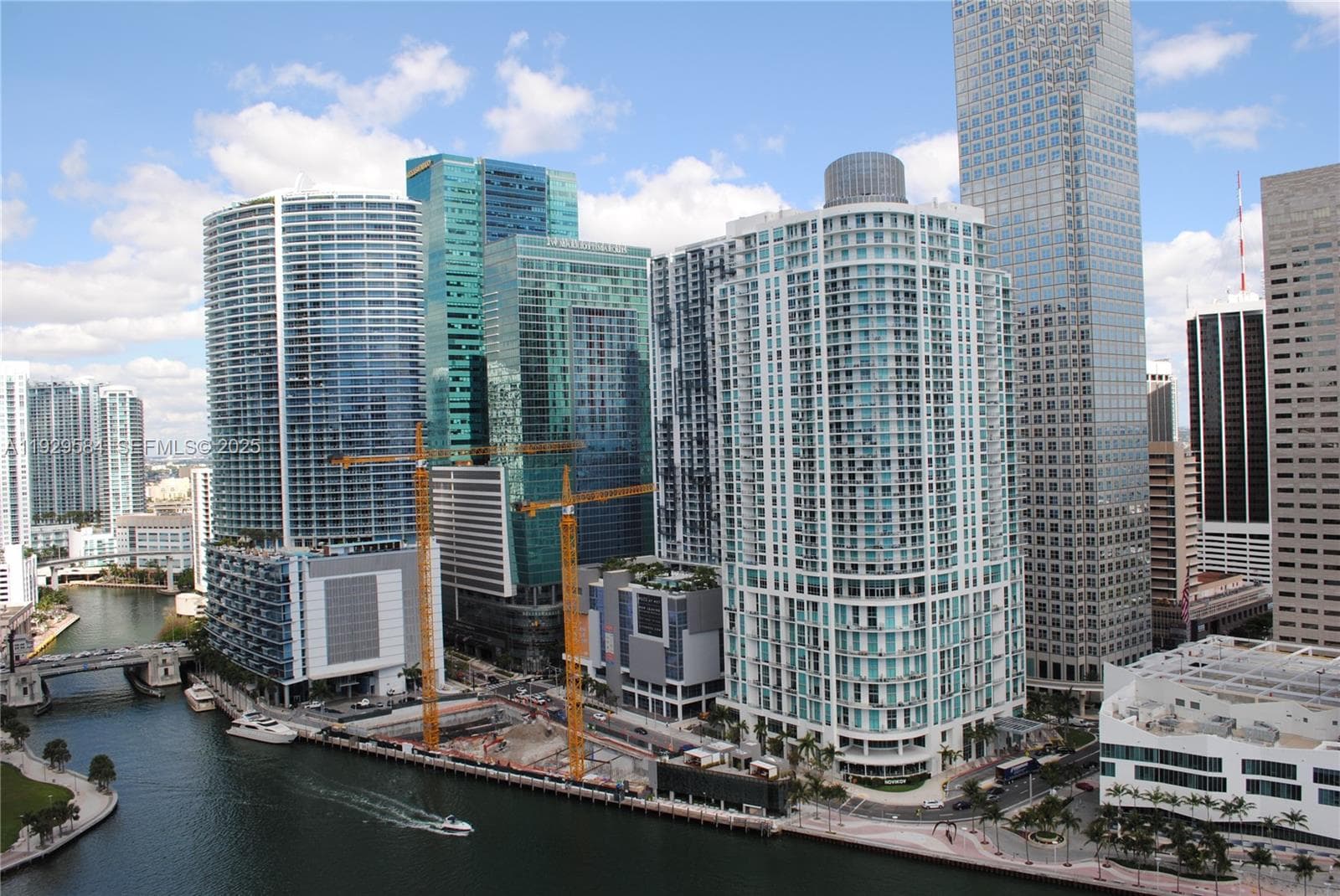 900 Brickell Key Blvd 1602 photo 8