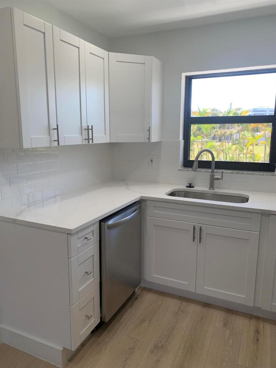 755 Saturn Street Street H207 photo 8