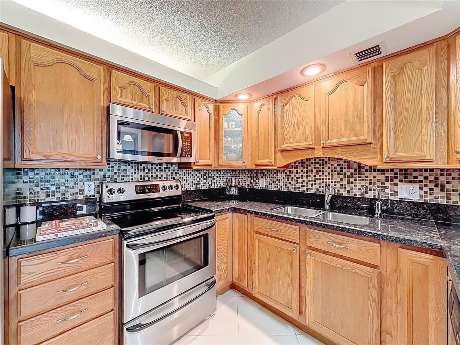 1101 River Reach Drive 502 photo 20