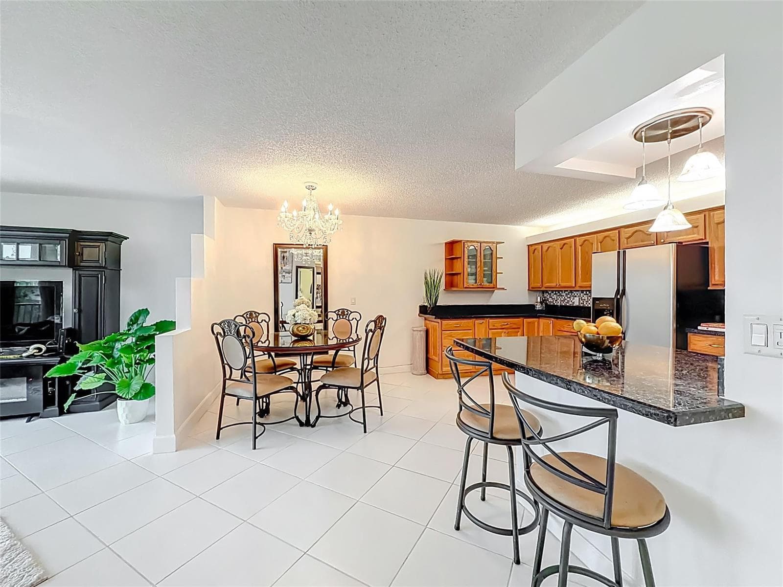 1101 River Reach Drive 502 photo 9