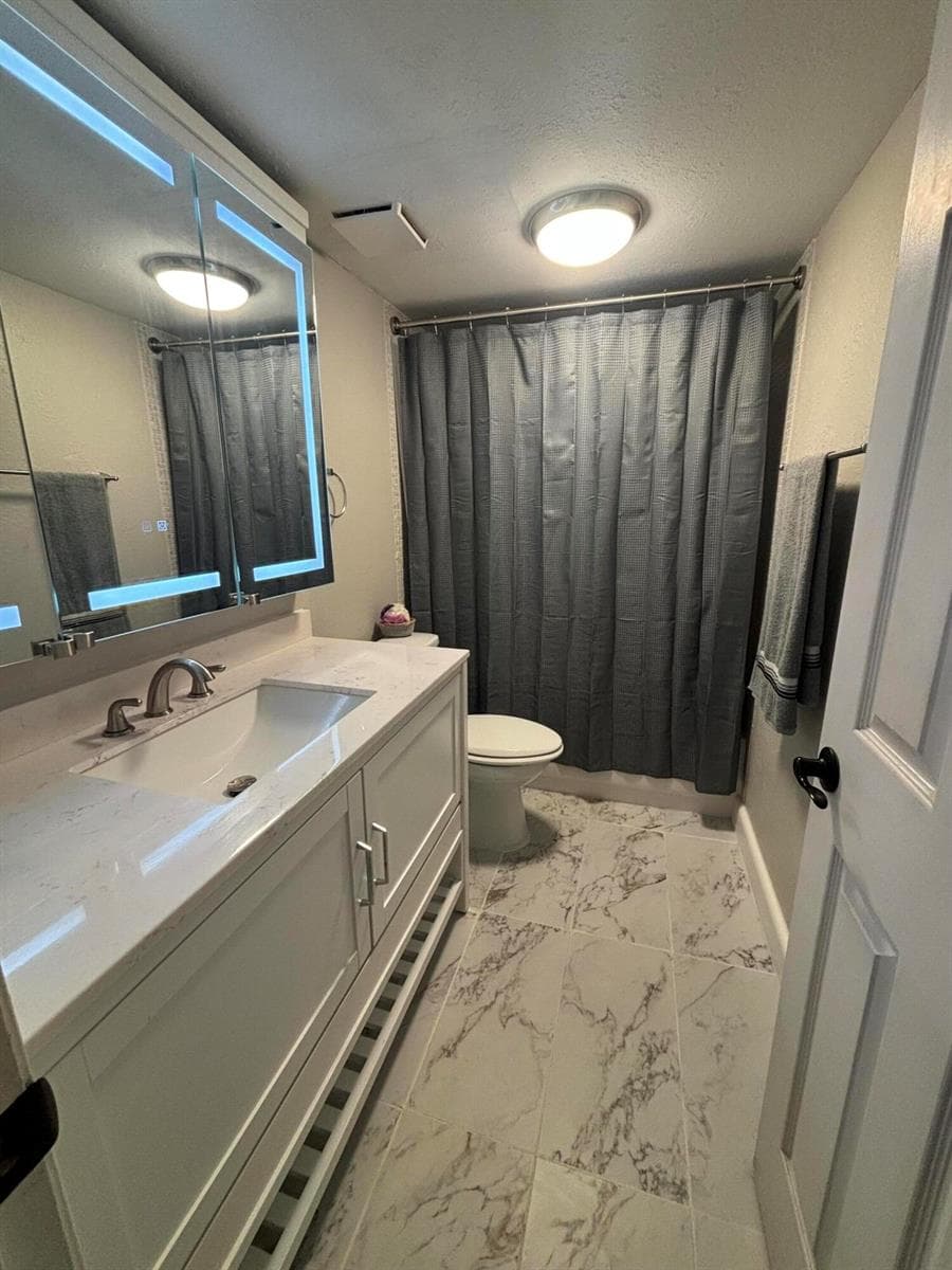 5600 N Flagler Drive 401 photo 13