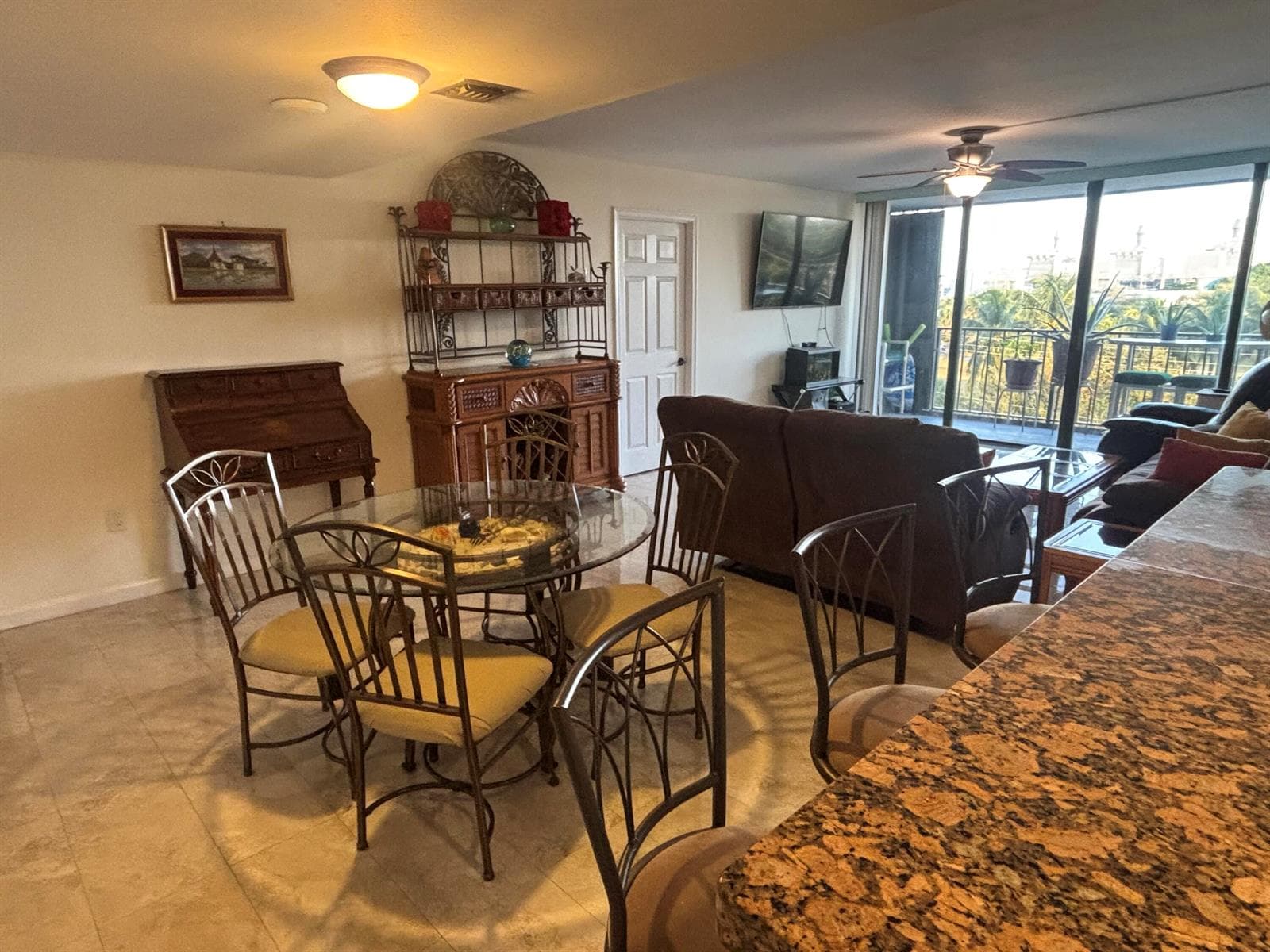 5600 N Flagler Drive 401 photo 7