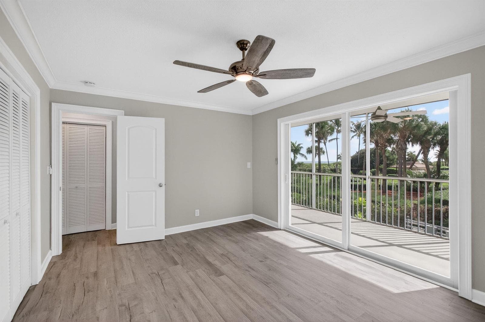 3600 N Ocean Drive 223 photo 23